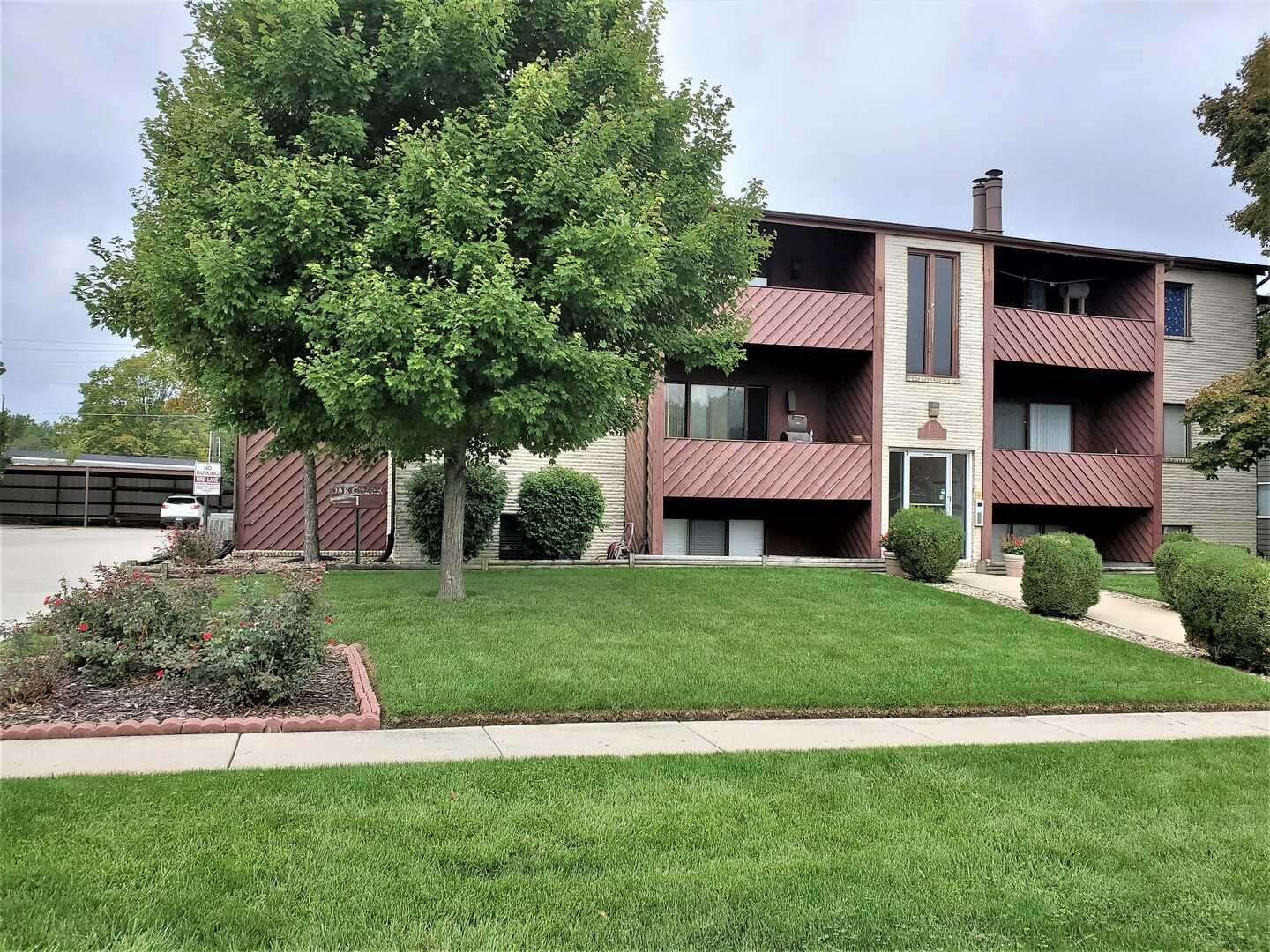 1911 Tracy Unit 3a ,Bloomington, Illinois 61704