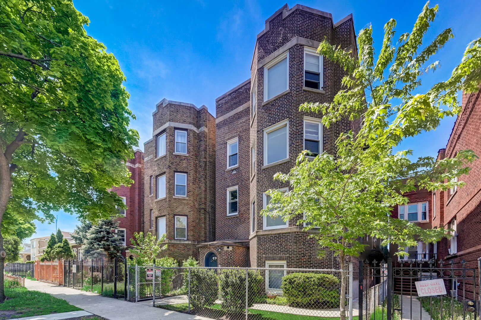 1828 Springfield ,Chicago, Illinois 60647