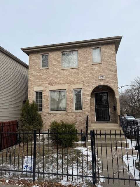 2729 Crowell ,Chicago, Illinois 60608