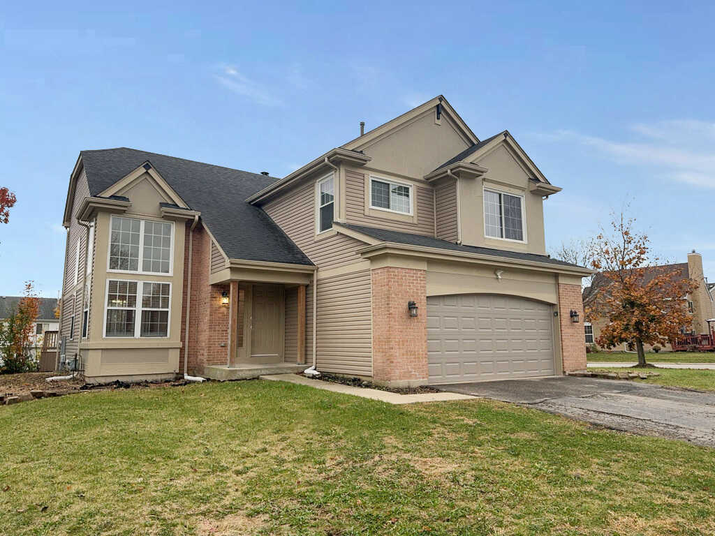 19 Lancer ,South Elgin, Illinois 60177