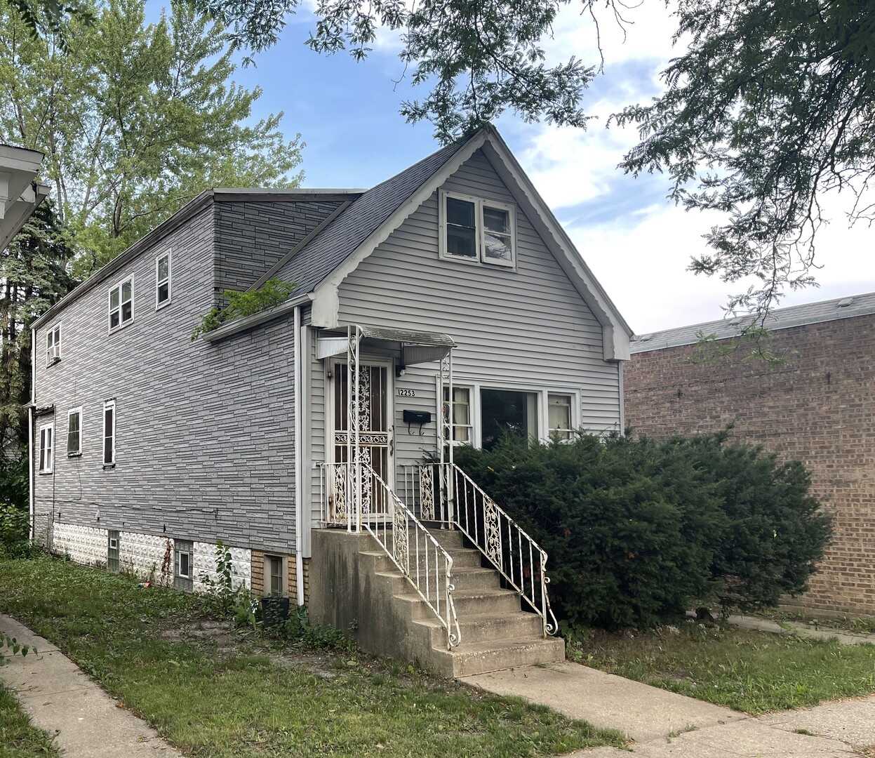 12253 Peoria ,Chicago, Illinois 60643