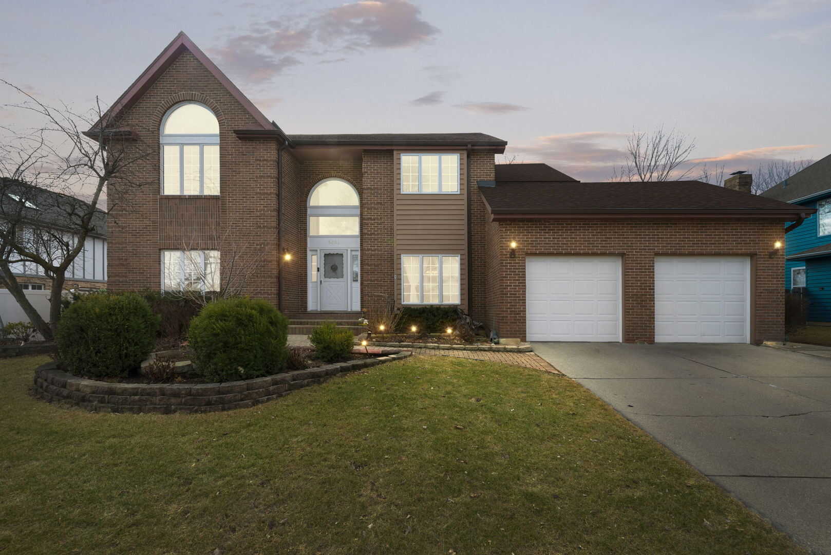5801 Corona ,Palatine, Illinois 60067